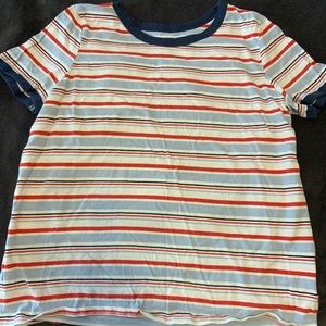 American Eagle women’s tee. red white and blue